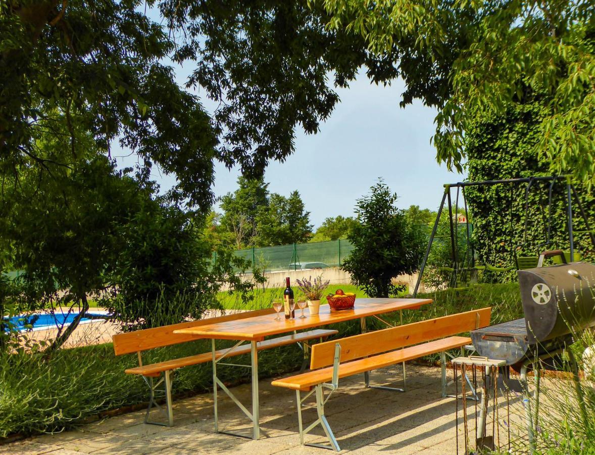 Villa Casa Istriana Nona Pina Kaštelir Exterior foto